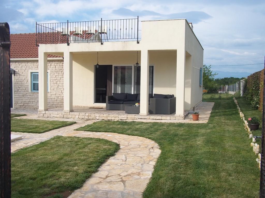 Villa Pistan Murvica  ภายนอก รูปภาพ