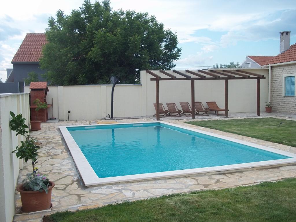 Villa Pistan Murvica  ภายนอก รูปภาพ